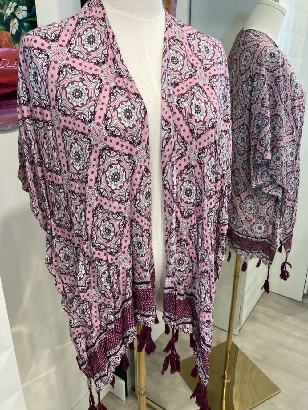 Pink Purple Paisley Patterned Boho Kimono Cardigan with Tassel Trim